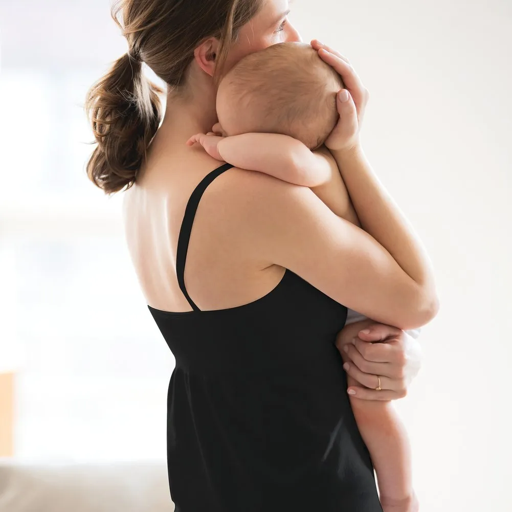 Medela Maternity & Nursing Tank