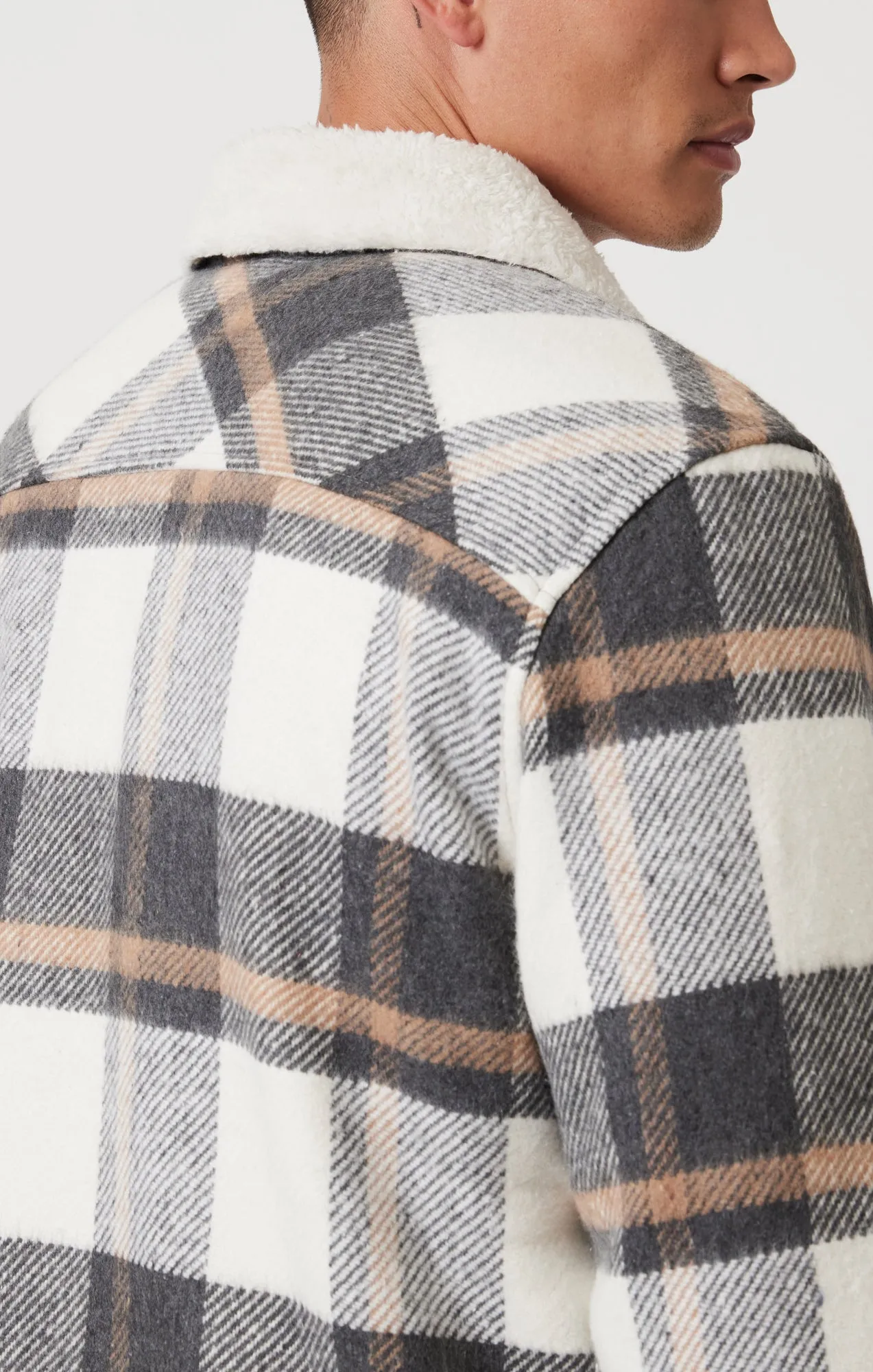 PLAID SHACKET IN GRAY CHECK